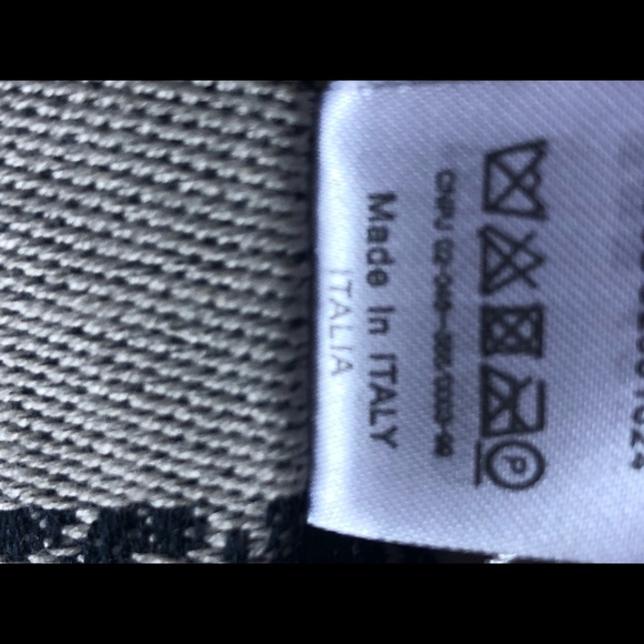 Dior scarf - Picture 3 of 5